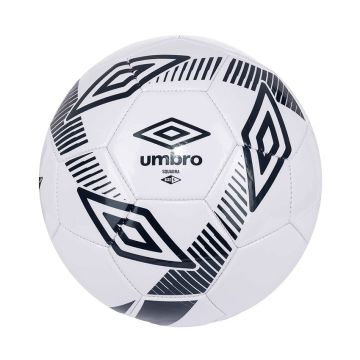 Umbro Squadra Recreational Football
