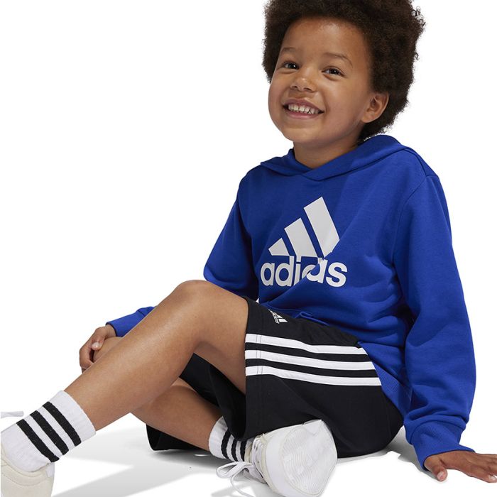 adidas essentials logo