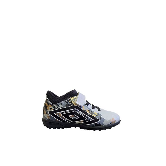 Umbro Formation IV Turf Kids Size 10-2.5